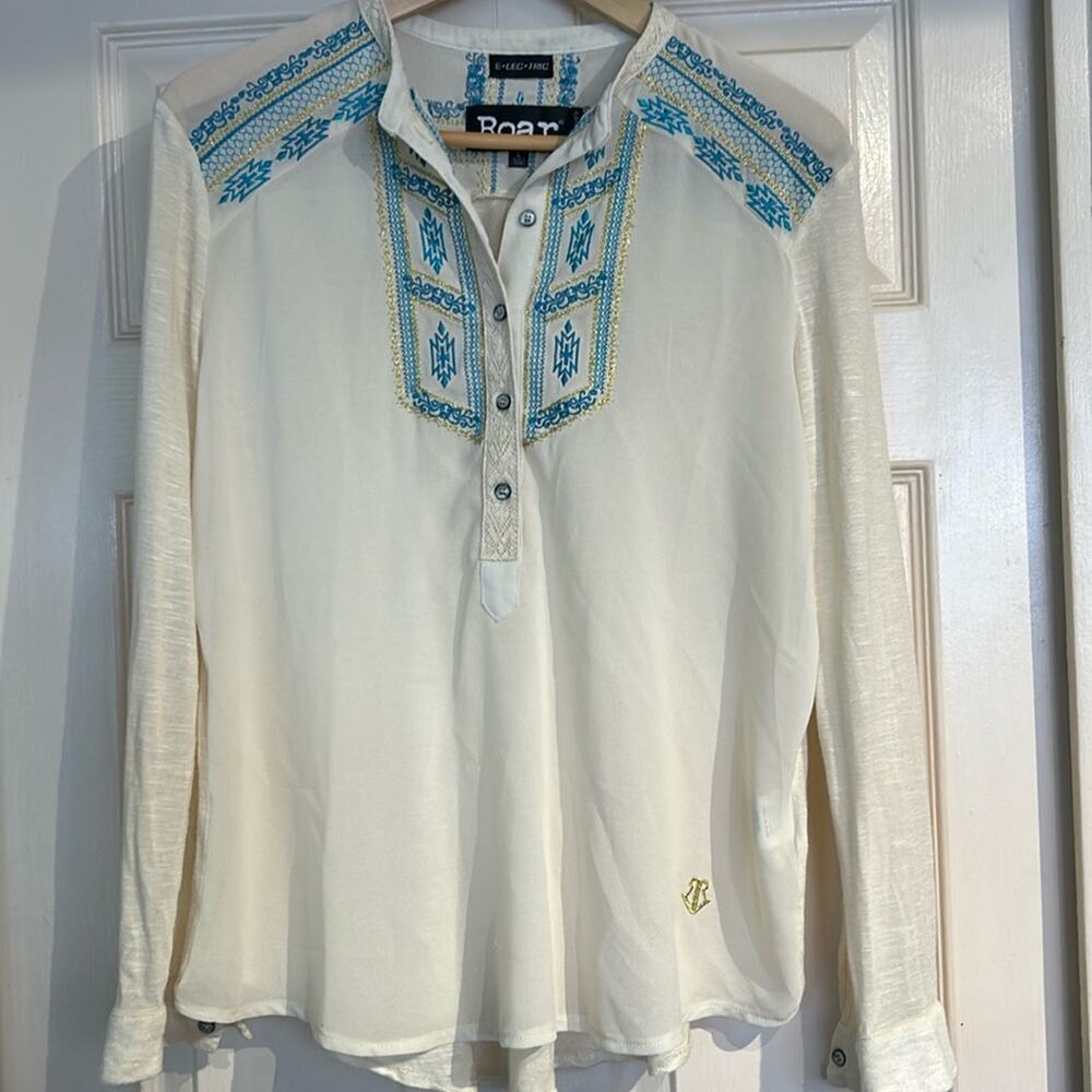 Embroidered Southwest Longsleeve Blouse